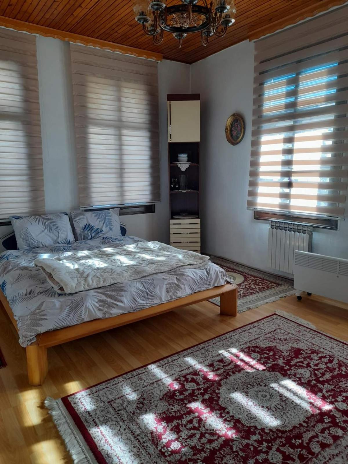 Apartament *